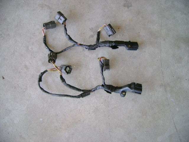 Engine wiring harness with multiple connectors