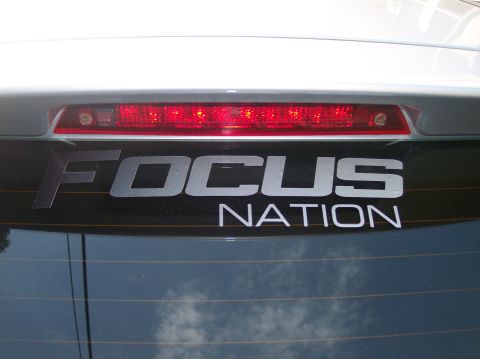 2003 Ford Focus photo