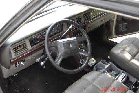 1989 Ford Crown Victoria LTD - New seats and stuff