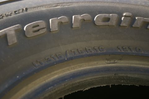 1986 Ford Bronco - The tire has a date code of 1210, indicating it was manufactured in the 10th week of 2010.
