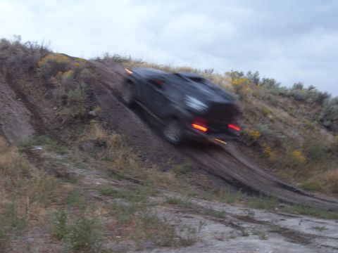 1990 Ford Bronco - xterra climbing
