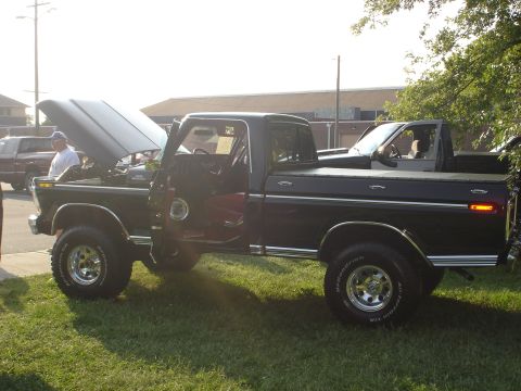 1979 Ford F-350 photo