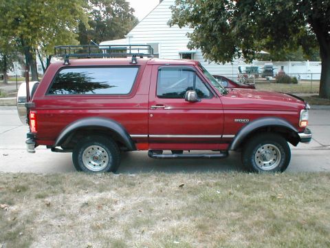 1994 Ford Bronco - Shot of the Truck after Whell and bumper mods.