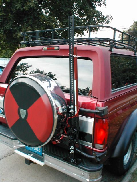 1994 Ford Bronco - Jack mounted and roof rack.