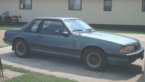 1989 Ford Mustang photo