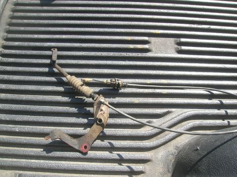 1985 Ford Bronco - C6 fuel injected kick down cable.