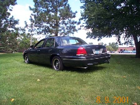 1998 Ford Crown Victoria photo