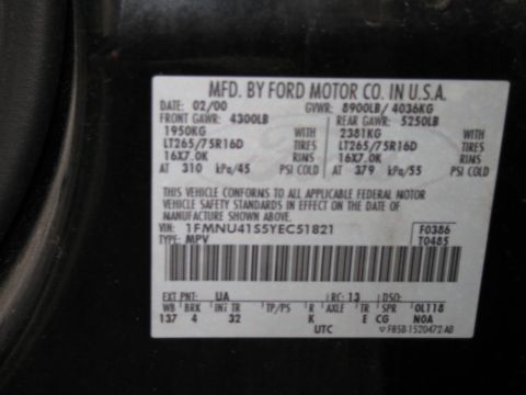 1991 Ford LTD Crown Victoria - Ford USA vehicle certification data plate listing VIN 1FMNU41S5YEC51821, GVWR, tire/rim sizes and DSO codes.
