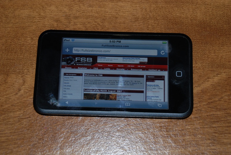 iPod showing the fullsizebronco.com website