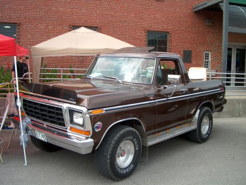 1978 Ford Bronco - This 1978 Ford Bronco pickup truck features a brown paint job and chrome accents.