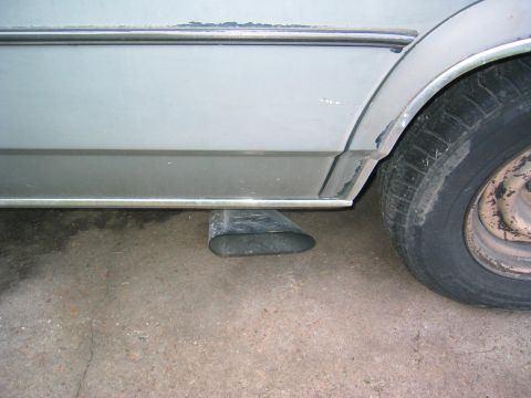 1981 Ford LTD - Oval exhaust tips. I liked these when I made them but I'm not happy with the side exhaust anymore. I lose ground clearance and they get pre…