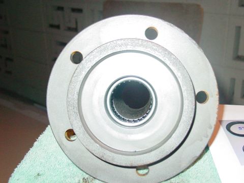 1979 Ford Bronco - Close-up of a front Dana 60 hub assembly, showing the splined opening for the axle shaft.