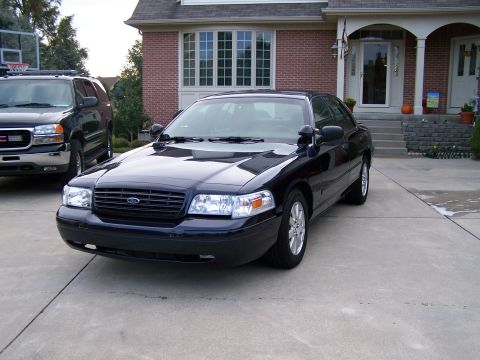 9/29/07 Detail - 2003 Ford Crown Victoria
