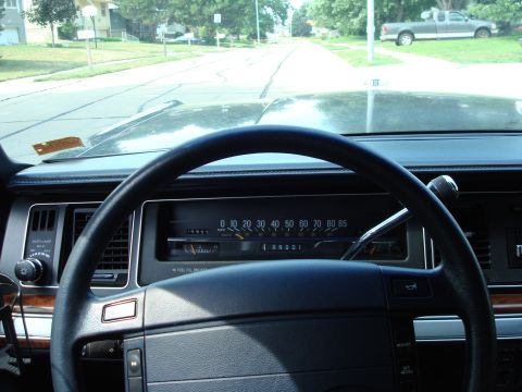 1990 Ford Crown Victoria LTD - Drivers View.