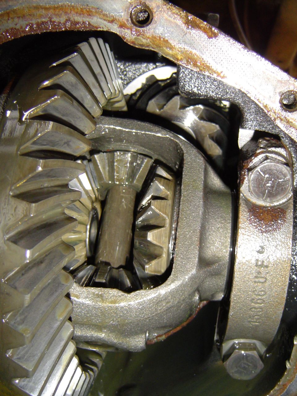 Missing spider gears