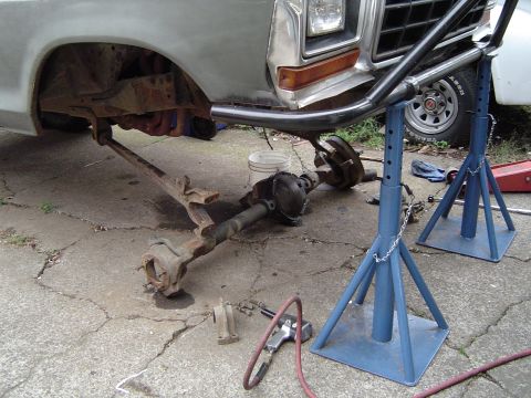 1978 Ford Bronco - Axle on the Ground