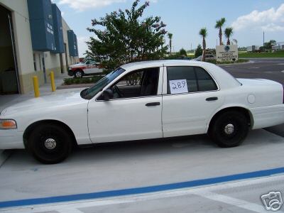 2001 Ford Crown Victoria “Vicki”