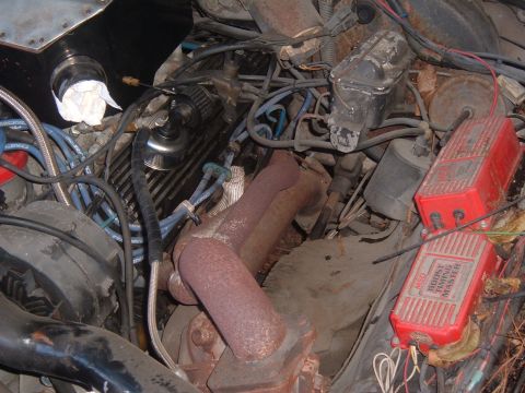 1981 Ford LTD - See the custom wire separators I made? Keep the wires out of the headers. Also see the MSD 6A and BTM. No more paint on the headers.