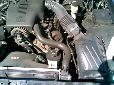 2003 Ford Crown Victoria - Marauder airbox, MAF, '04 zip tube and Aviator throttle body