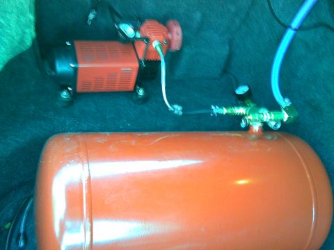 2003 Ford Crown Victoria - 11 gallon portable tank, tire inflator and a couple handfulls of whatchyamanauts.