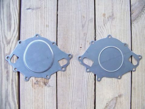 1990 Ford Bronco - Left - the backing plate that came on the pump. Right - the alternate plate I found later in the bottom of the box.