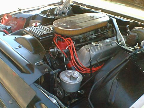 1962 Ford Thunderbird - just a little cleaner, new wires and distributor cap to better match the color choices. i still need to route my wiring and spark plug wire…