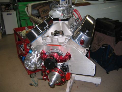 1995 Ford Bronco - Custom V8 engine assembly with performance parts, ready for installation.