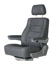 1991 Ford Bronco - This black leather driver's seat features a padded headrest and adjustable armrests, with a visible "SUPERMOTORS" watermark.