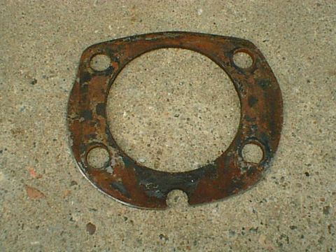 1962 Ford Thunderbird - the wheel bearing spacer made by cutting out the old backing plate center.