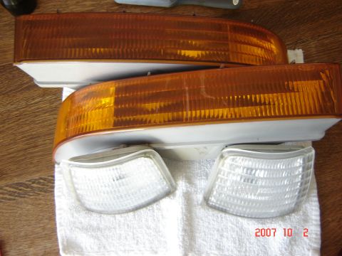 1993 Ford Bronco - Cleaned up the corners and turnsignals.
