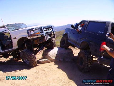 1990 Ford Bronco - Owning Rock 2