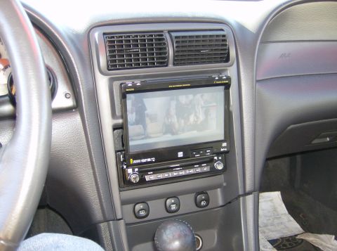 2002 Ford Mustang - yeah you can touch it to turn up the beats