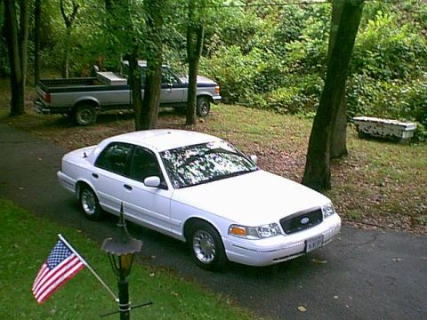 1998 Ford Crown Victoria - Front and Side