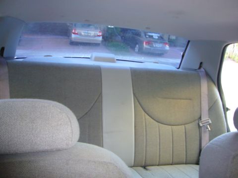 2001 Ford Crown Victoria photo