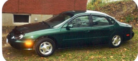 1999 Ford Taurus photo