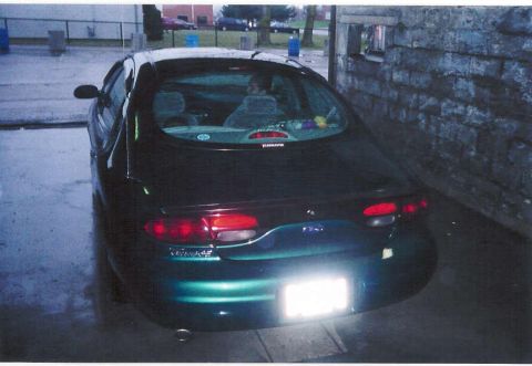 1999 Ford Taurus photo