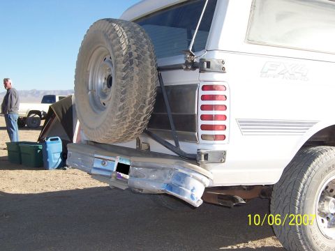 1996 Ford Bronco - My bumper is bumped, once again.