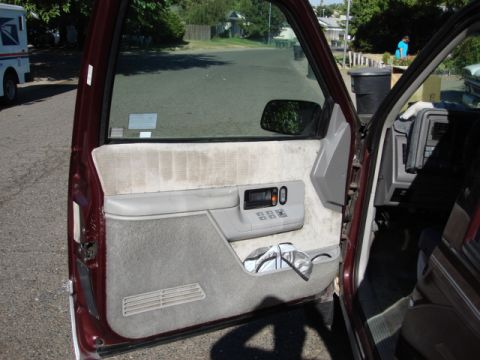 1983 Ford Bronco - here it is all done.