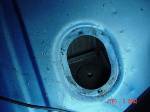 1985 Ford Bronco - There it is front body mount bolt.