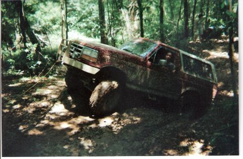 stuck1 - 1995 Ford Bronco