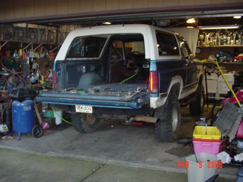 1985 Ford Bronco - little to tight.
