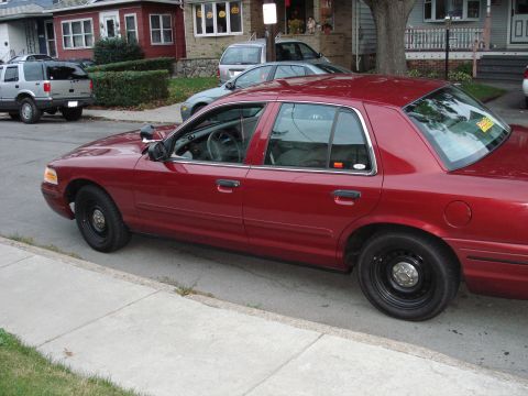 10-11 mini-meet - 2000 Ford Crown Victoria