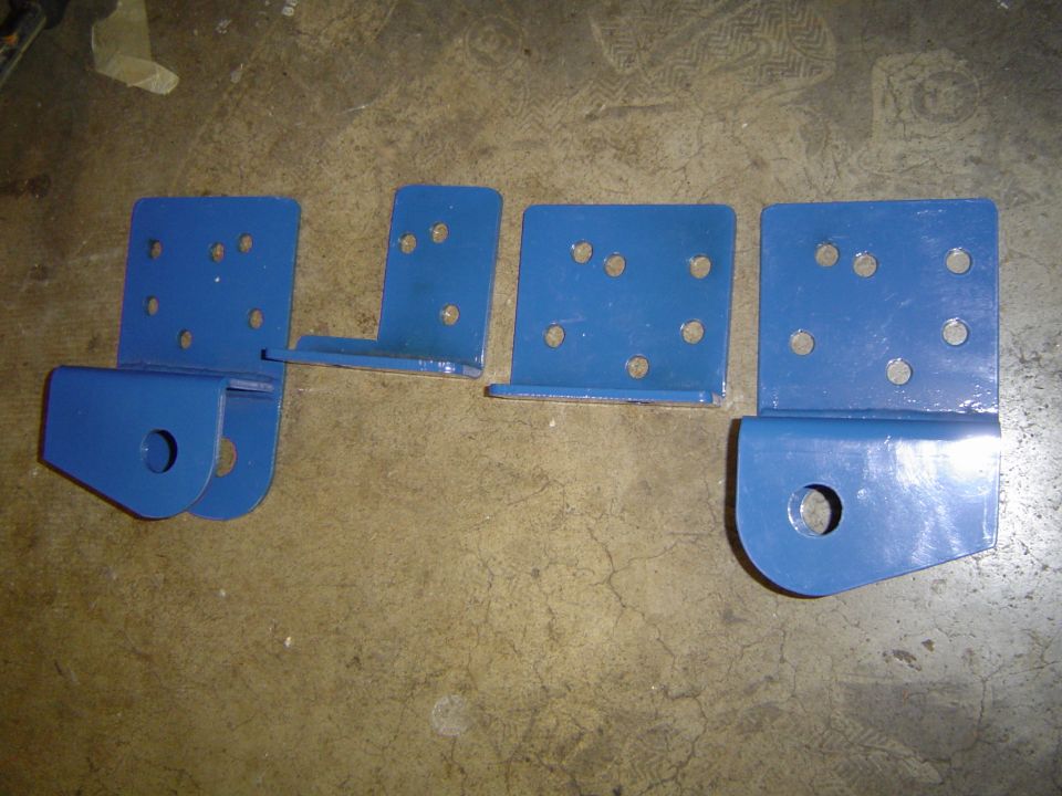 Pivot brackets