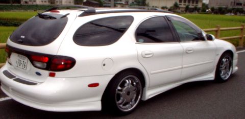 1996 Ford Taurus photo