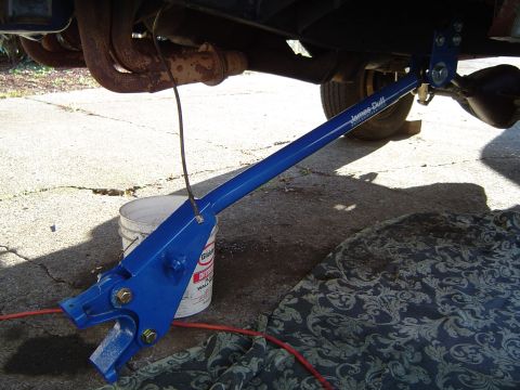 1978 Ford Bronco - Radius arm in place