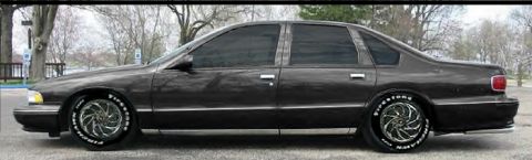 1987 Ford LTD Crown Victoria photo