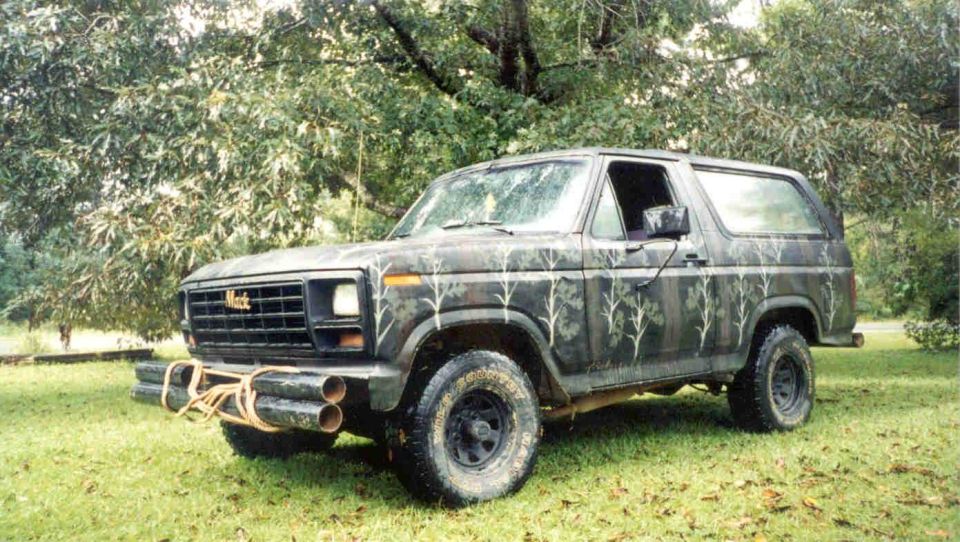 1982 Ford Bronco “roadrunner”