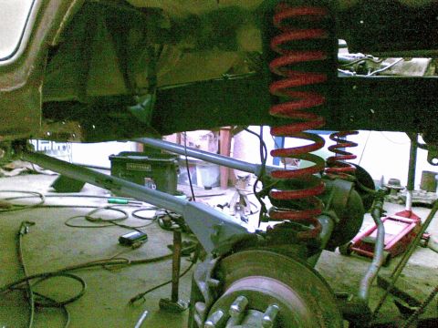 1979 Ford Bronco - Cage Radius arms, 9in lift coils with modified buckets for a 6in ride height, D60 w/ hydro assist high steer.