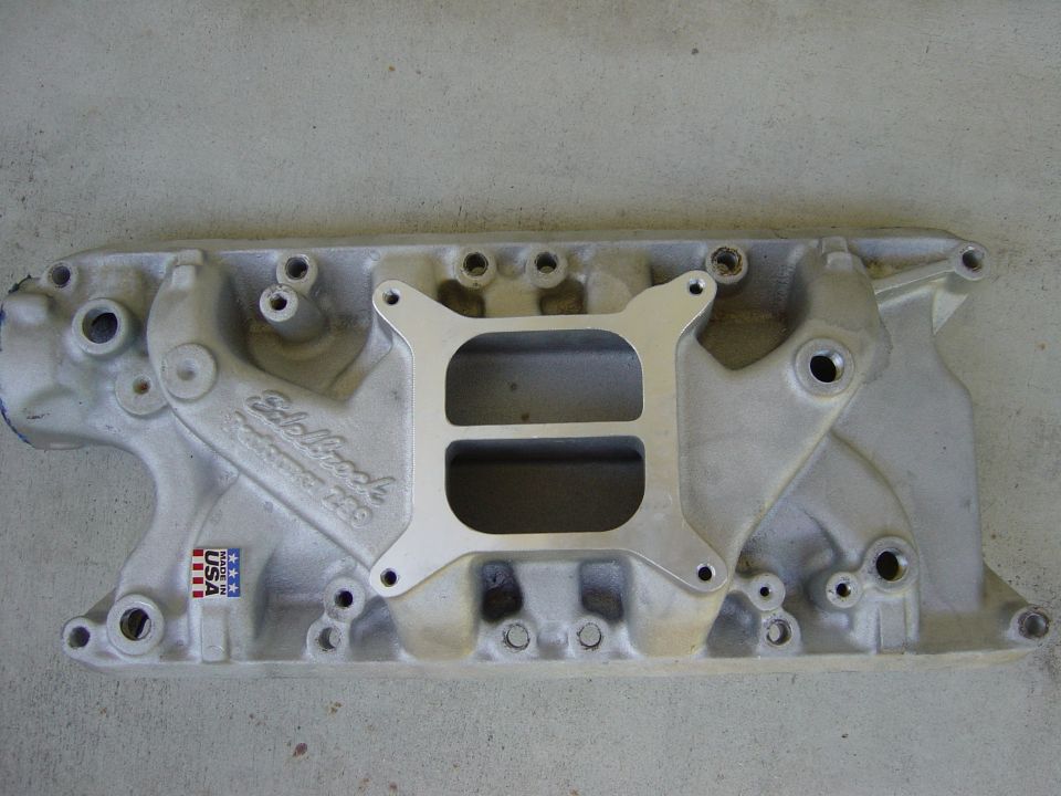 Edelbrock Performer aluminum V8 intake manifold viewed from above