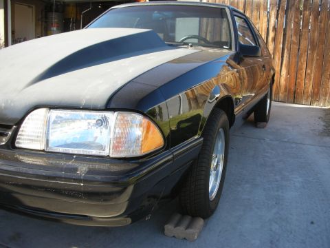 1998 Ford Crown Victoria - This car is a Ford Mustang, not a 1998 Ford Crown Victoria.